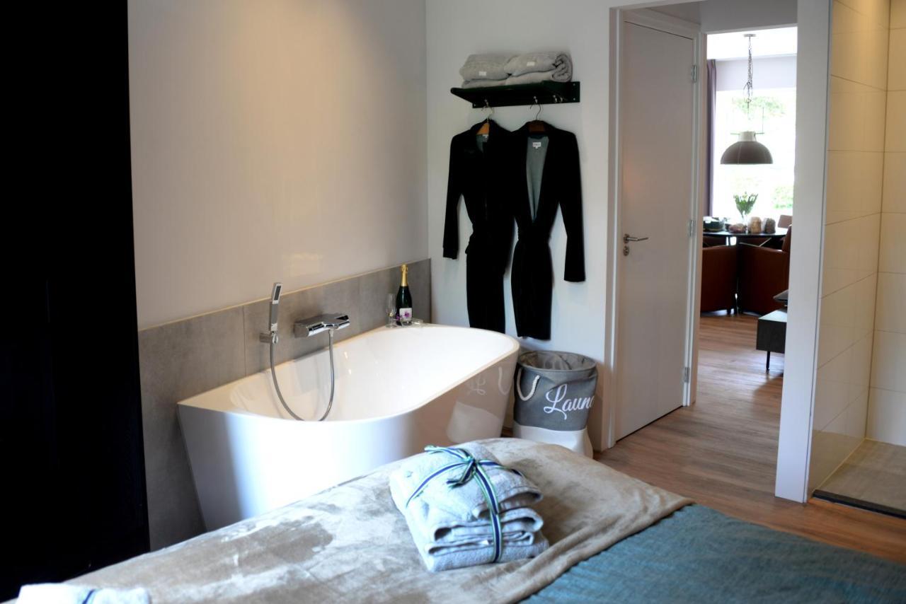 Bed And Breakfast In De Buurt Waalwijk Exterior photo